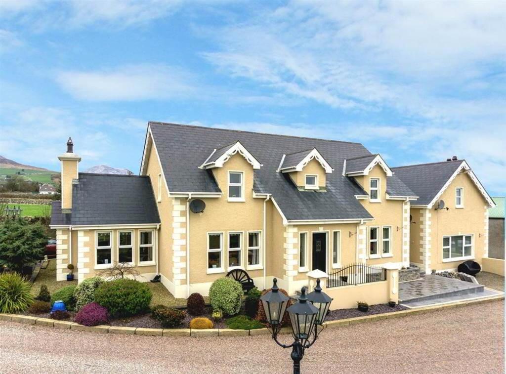 Tara House Hotell Annalong Eksteriør bilde